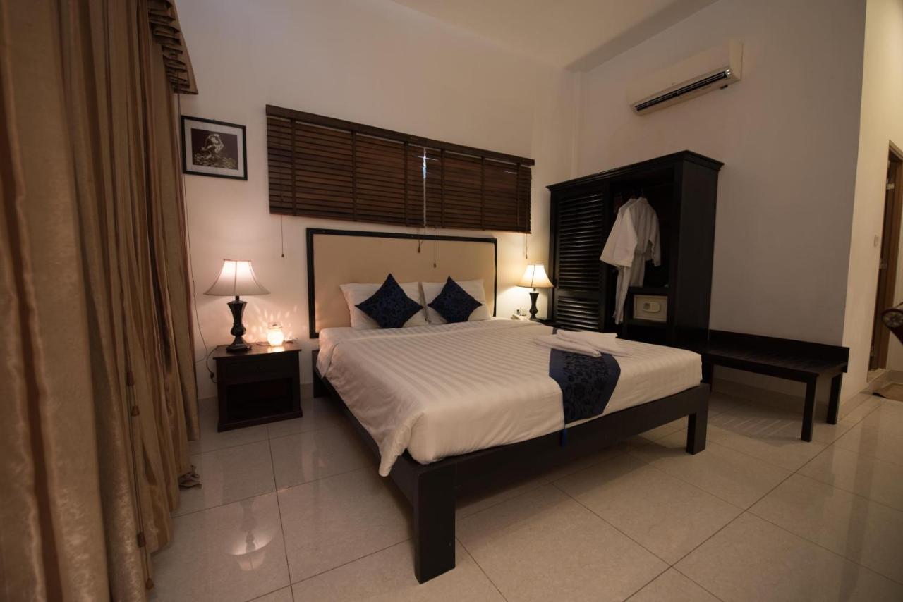 Homesyn Hotel Phnom Penh Bagian luar foto