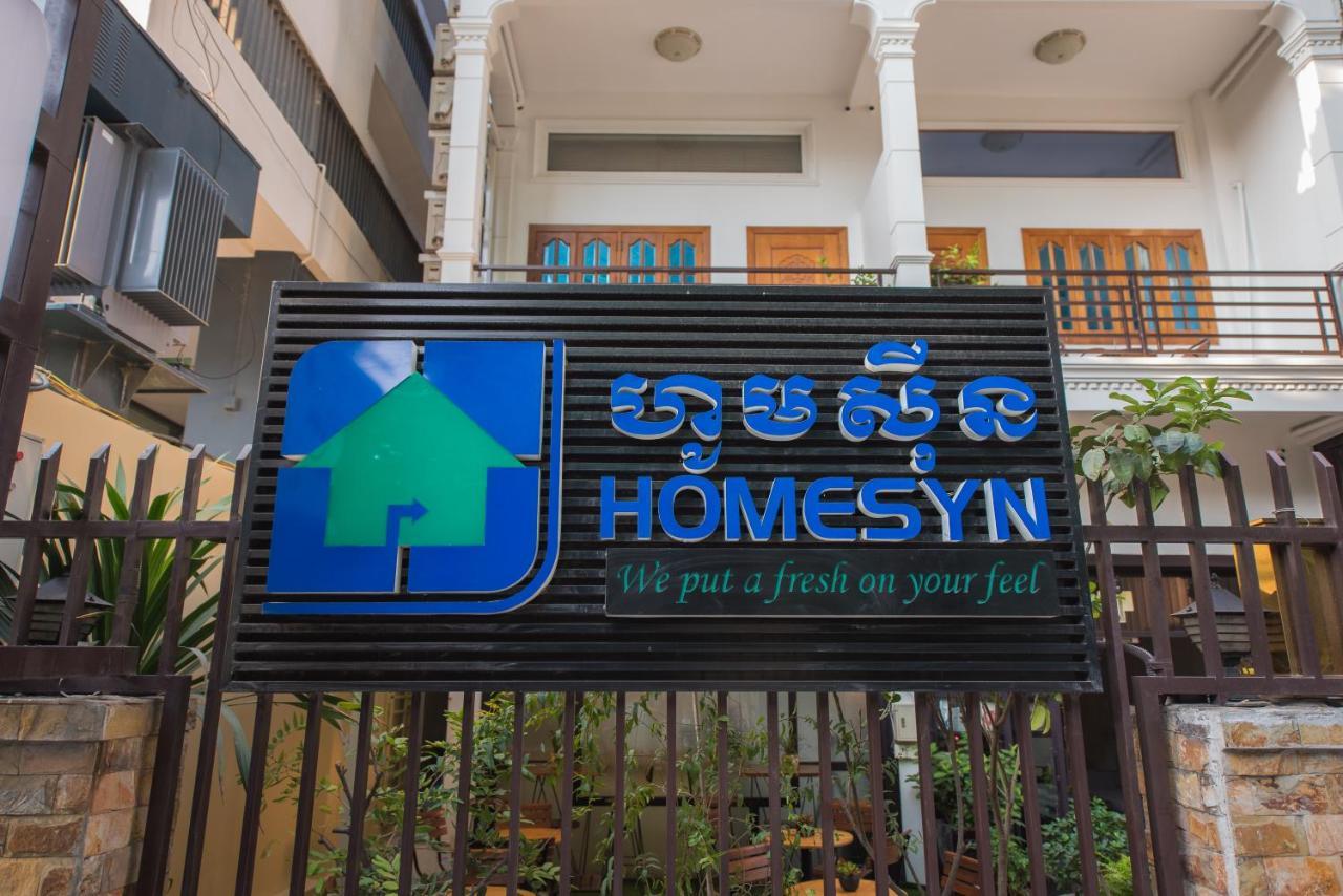 Homesyn Hotel Phnom Penh Bagian luar foto